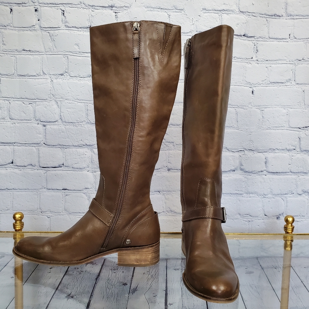 Delman brown leather riding boots. Size 8.5